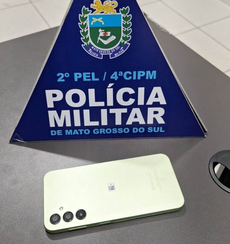 Mulher é detida pela PM por furto de celular em Costa Rica