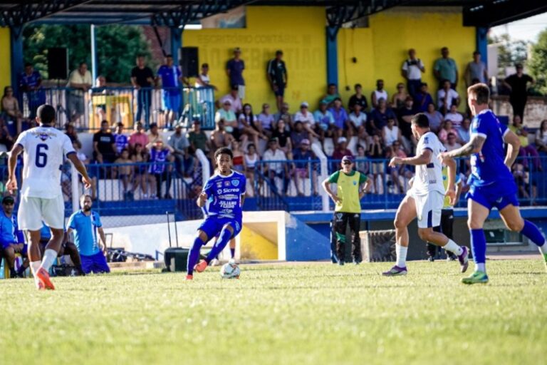 Costa Rica e Operário lutam por vaga nas semifinais do Campeonato Estadual hoje no Laertão