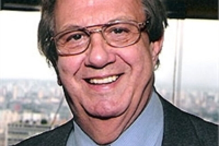 Morre o radialista Salomão Esper, da rádio Bandeirantes, aos 95 anos