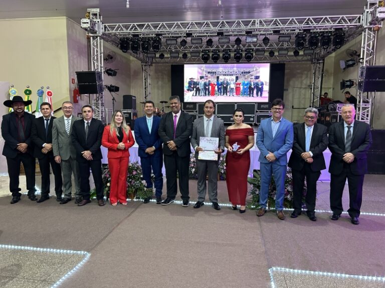 Poder Público homenageia 14 Mulheres que Inspiram em Costa Rica