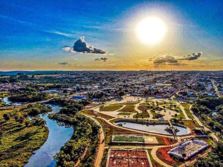 Costa Rica celebra 45 anos com iniciativas em Saúde, Educação, Cultura e Infraestrutura