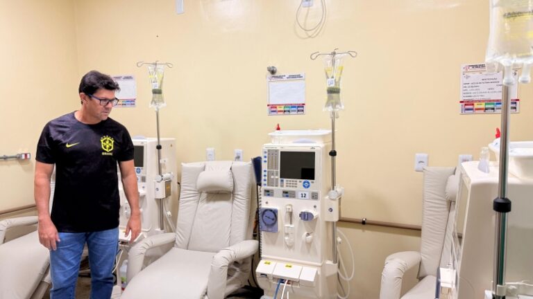 Prefeito Cleverson anuncia aquisição de novos equipamentos para o Centro de Hemodiálise de Costa Rica