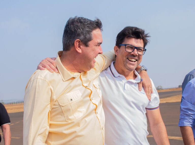 Perfeito Cleverson celebra filiação do Governador Eduardo Riedel ao PP