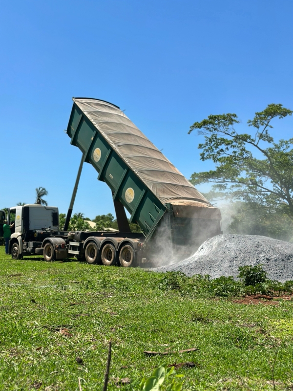 Costa Rica encerra Programa Frete de Calcário com 1.100 toneladas entregues em 44 viagens